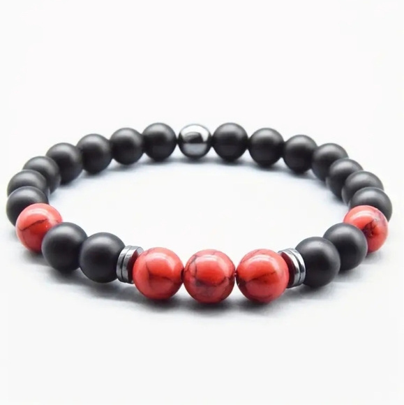 8mm Matte Black & Red Shimmer Stone beaded Bracelet - Picture 1 of 1